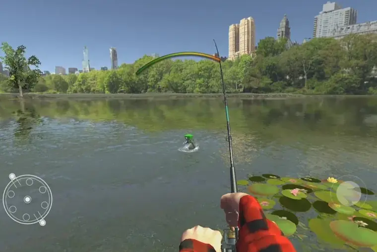 Angelrute über einem ruhigen See in Ultimate Fishing Simulator